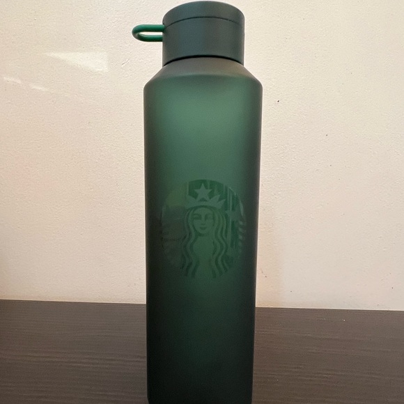 *NEW AND UNUSED* Starbucks 24oz reusable green cup - Picture 1 of 2